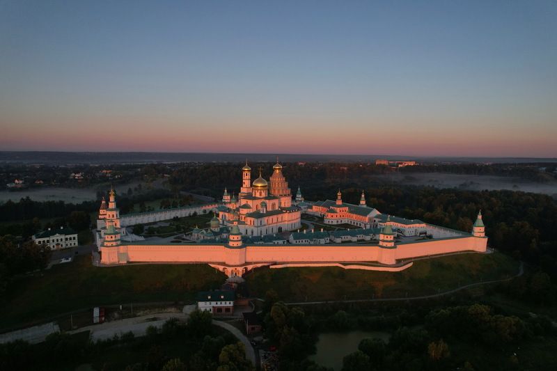 ВОСКРЕСЕНСКИЙ НОВОИЕРУСАЛИМСКИЙ МОНАСТЫРЬ фото превью