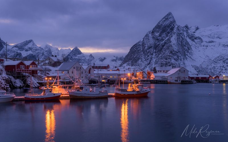 Colors of Arctic – Winter in the Lofoten Islands фото превью