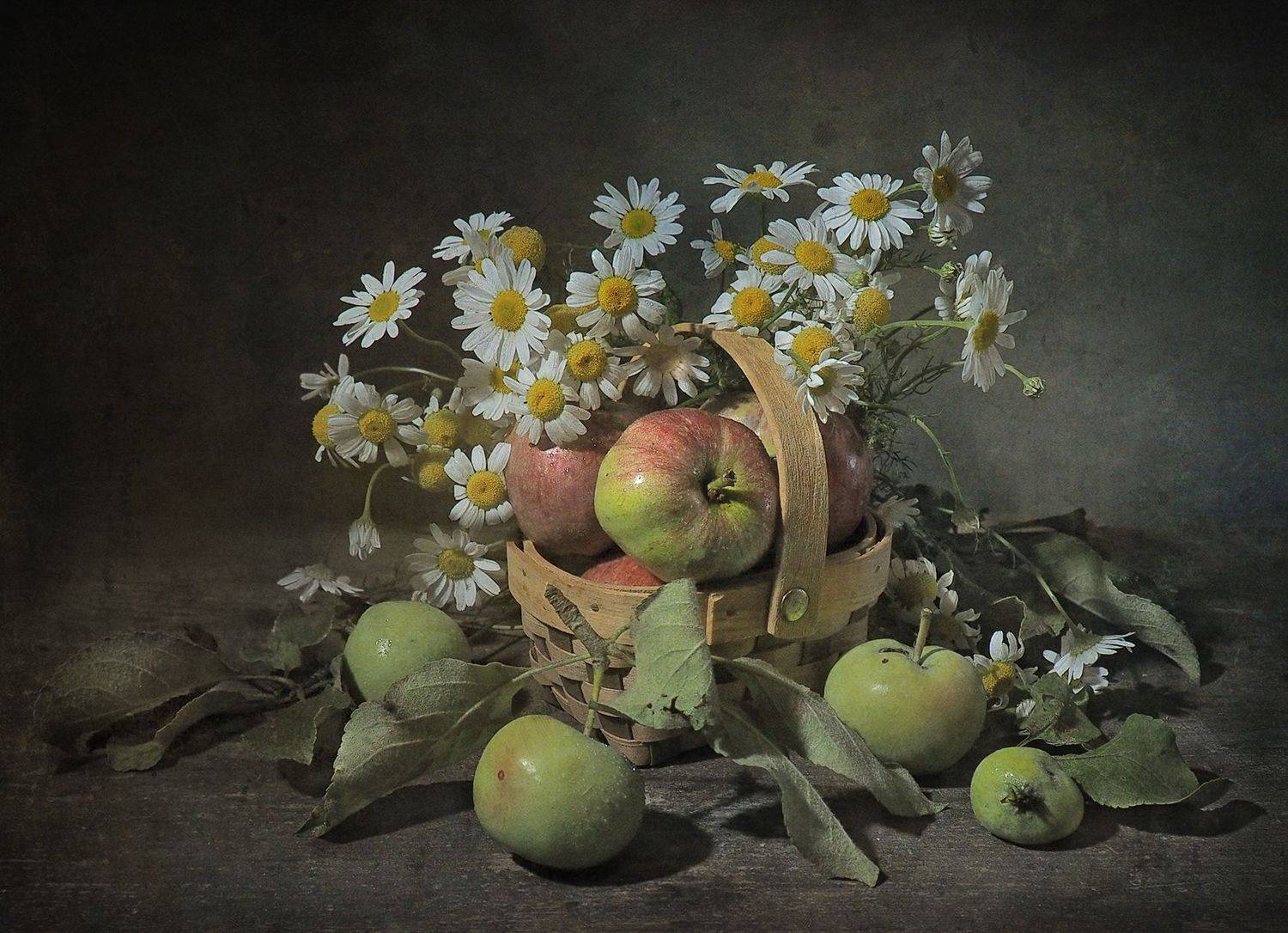 лето, фрукты, яблоки, ромашки, лукошко, Володин Владимир Владимирович