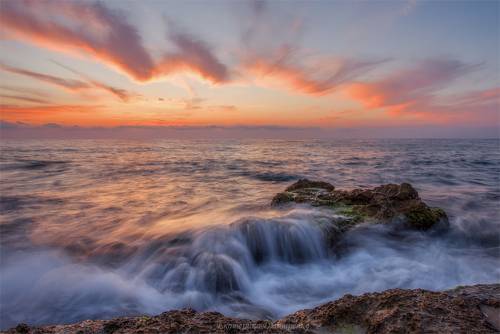 Яркие краски летнего заката