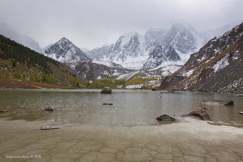 2014, алтай, горы, деревья, камни, озеро, осень, россия, снег *** фото превью