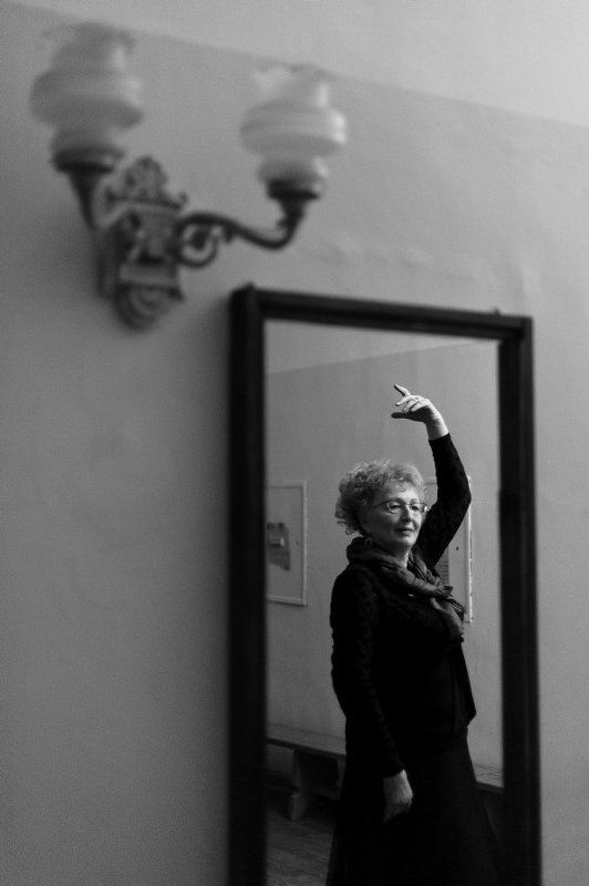 Женщина, Отражение, Репортаж, Рука, Танец, Чб, Черно-белое Фламенко фото превью