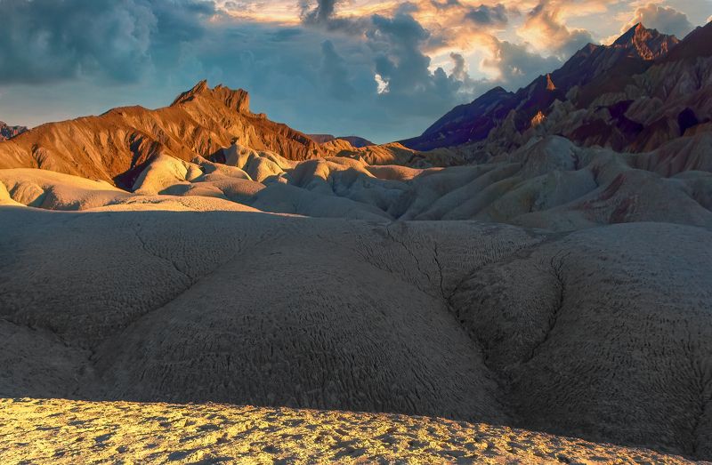 Краски света фото превью