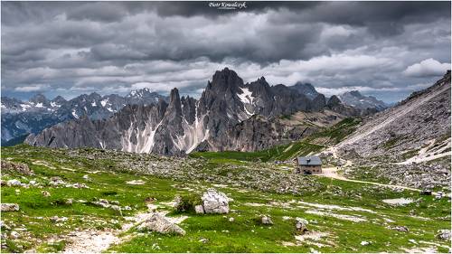 Dolomity