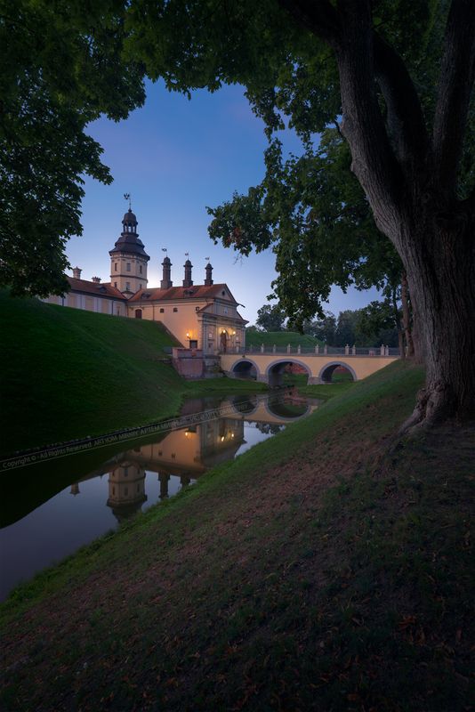 книга владыка моря, несвиж, белоруссия, беларусь, артем мирный, арт, sunset, nesvizh, castle, belarus, artyom mirniy Несвижский замок (Беларусь) фото превью