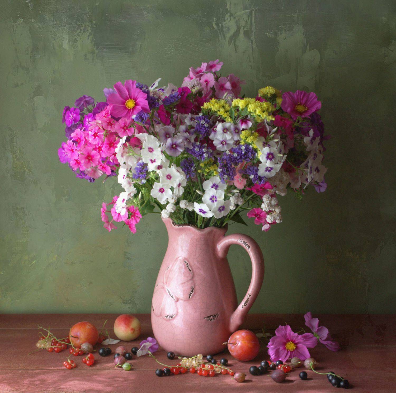 флоксы, ягоды, кувшин, цветы, Наталья Хохлова