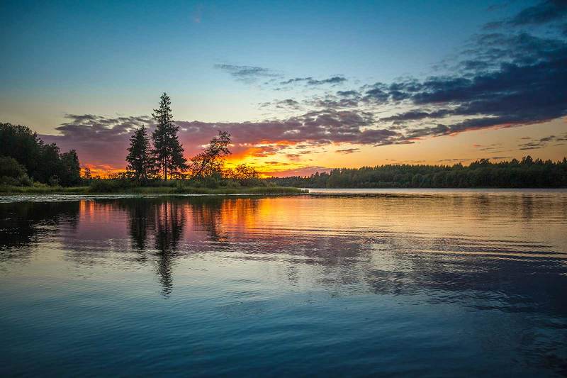 Закат у бобриного острова фото превью