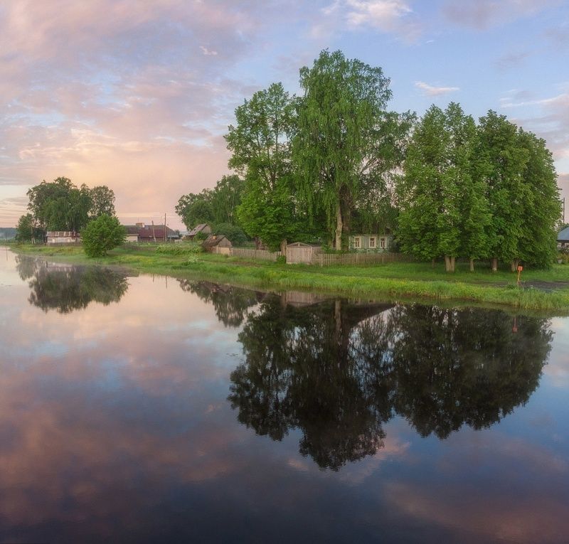 Утреннее отражение фото превью