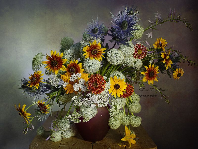 Цветочный водопад. фото превью