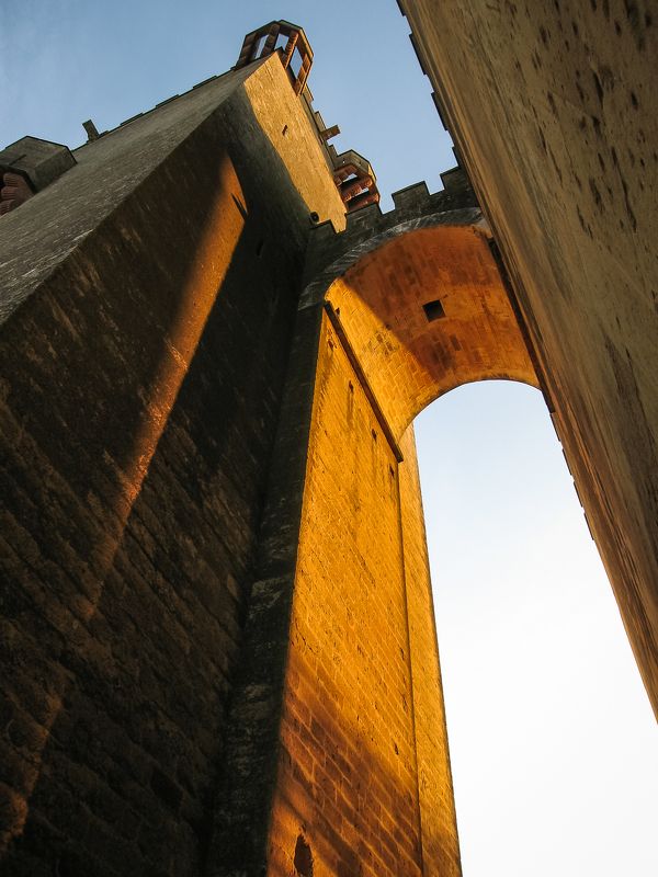 Средневековый замок. Альмодовар дель Рио, Испания фото превью