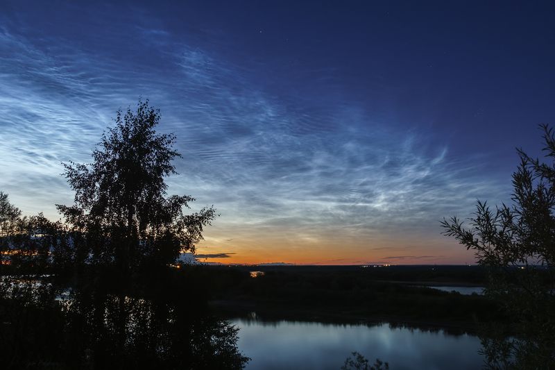 серебристые облака, печора, ночь Серебристые облака ночной Печоры фото превью