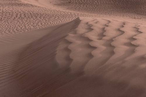Sand waves