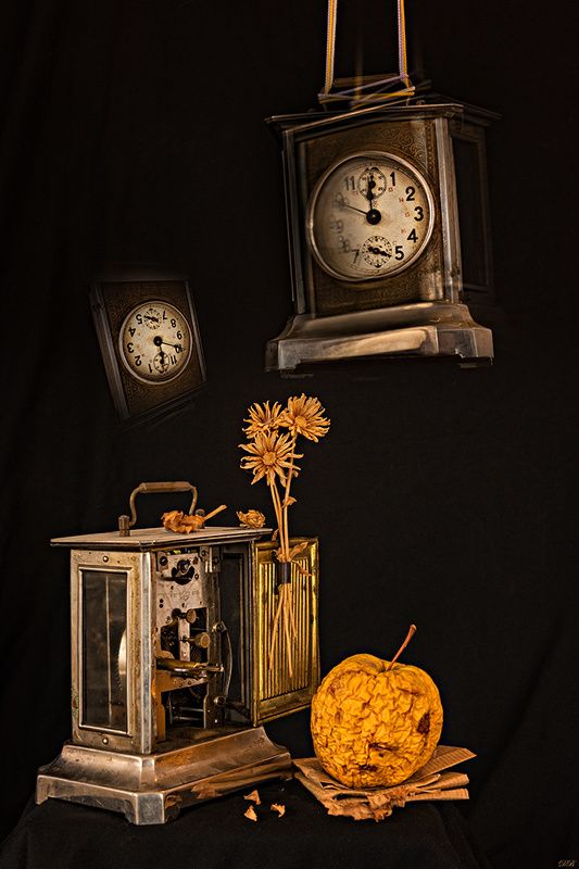apple, black, clock, color, colors, concept, conceptual, editing, photography, still life, time, Time Will Tell фото превью