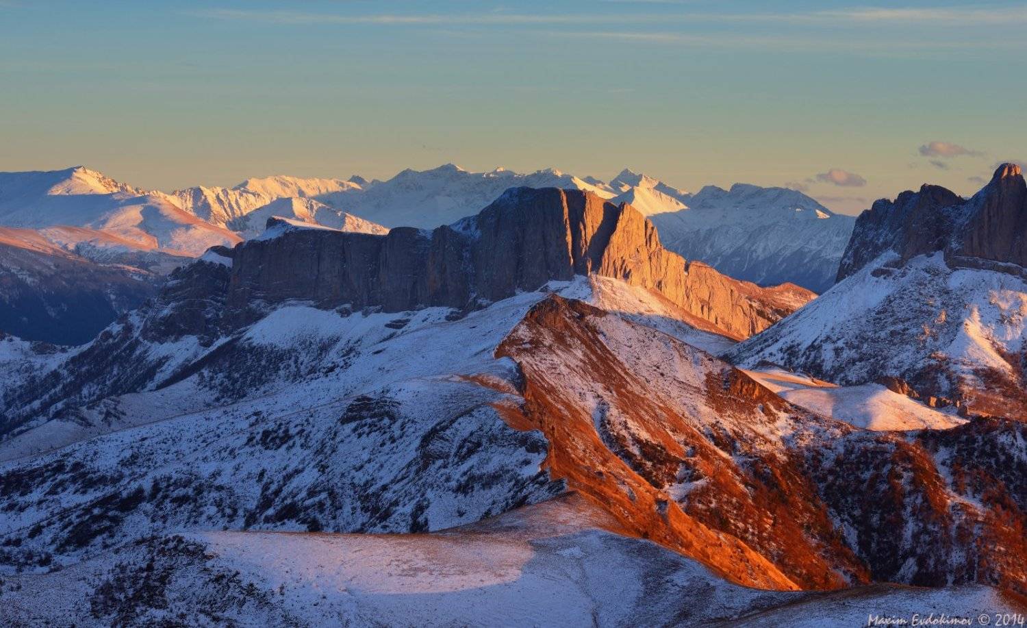 Ачешбок, Максим Евдокимов