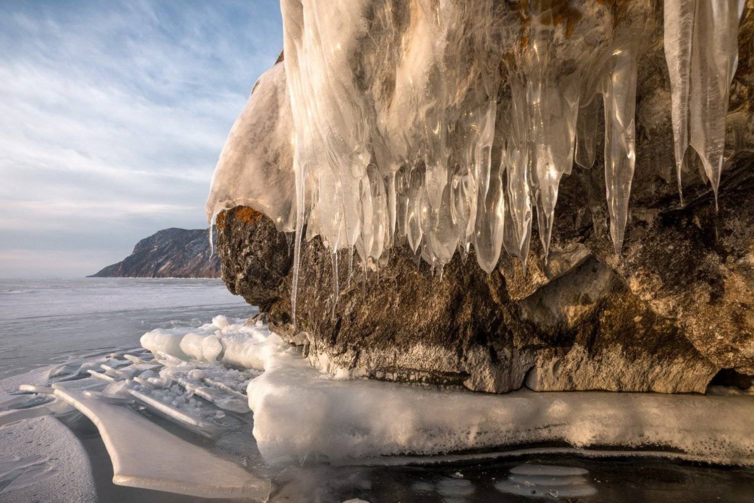 Байкал, Зима, Лед, Ольхон, Путешествия, Россия, Скалы, Холод, Екатерина (PhotoJourneys.ru) Васягина