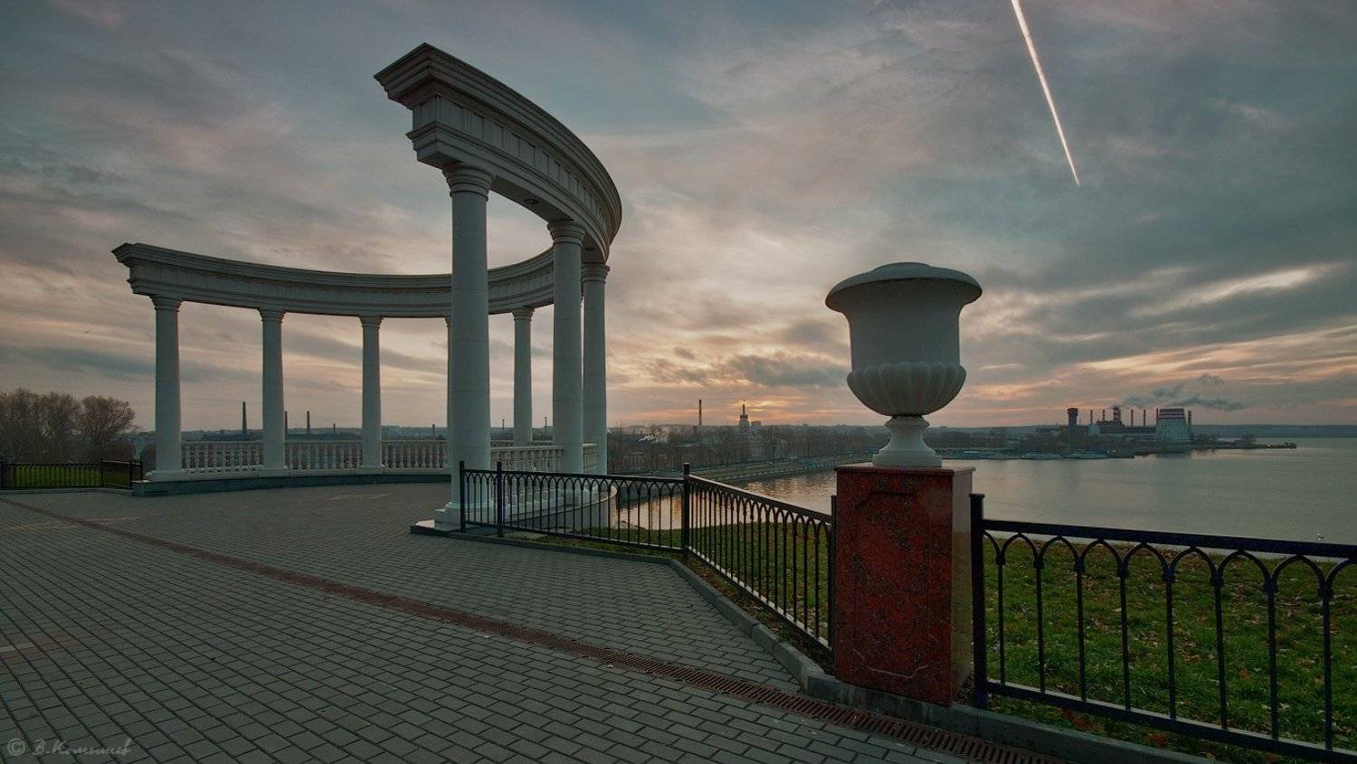 , Владимир Комышев