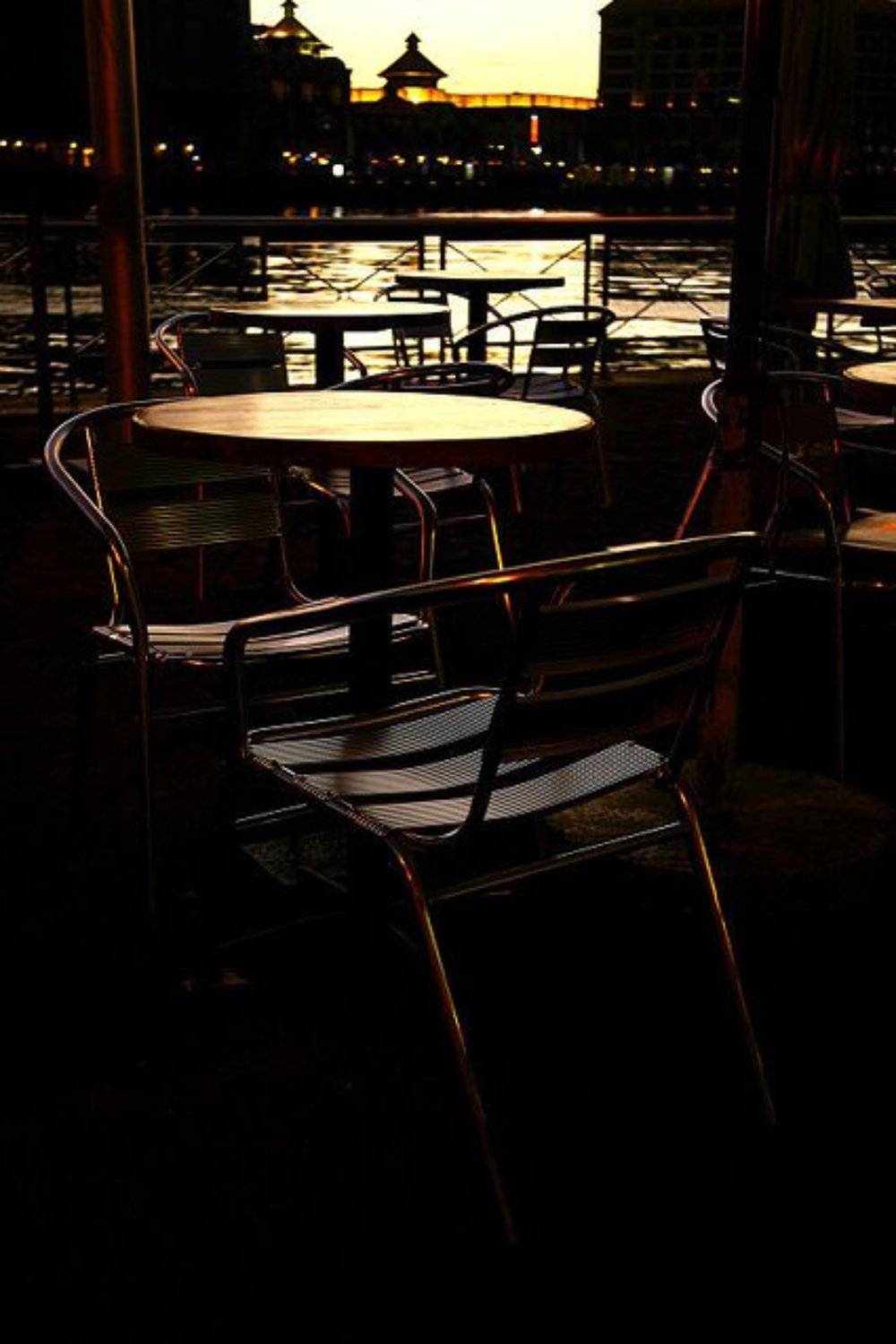 , ИГОРЬ МЕЛЬНИКОВ