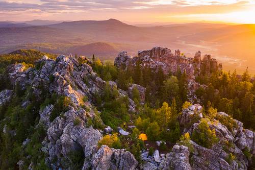 Скалистая арена