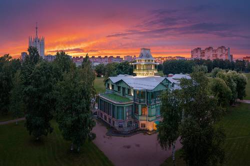 Дача Бенуа