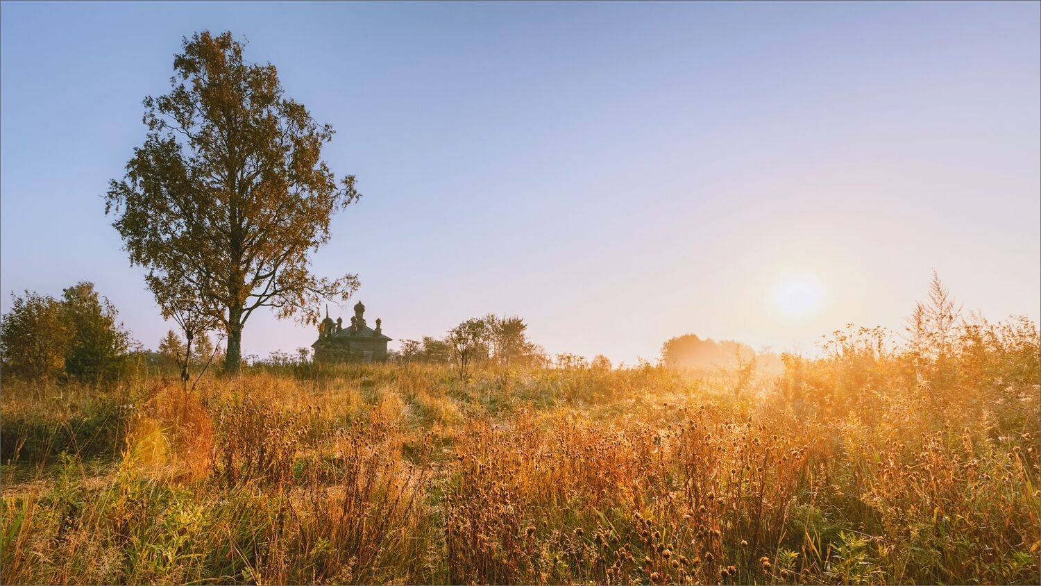 пейзаж, осень, туман, часовня, поле, небо, свет, цвет, рассвет, александр никитинский, Никитинский Александр