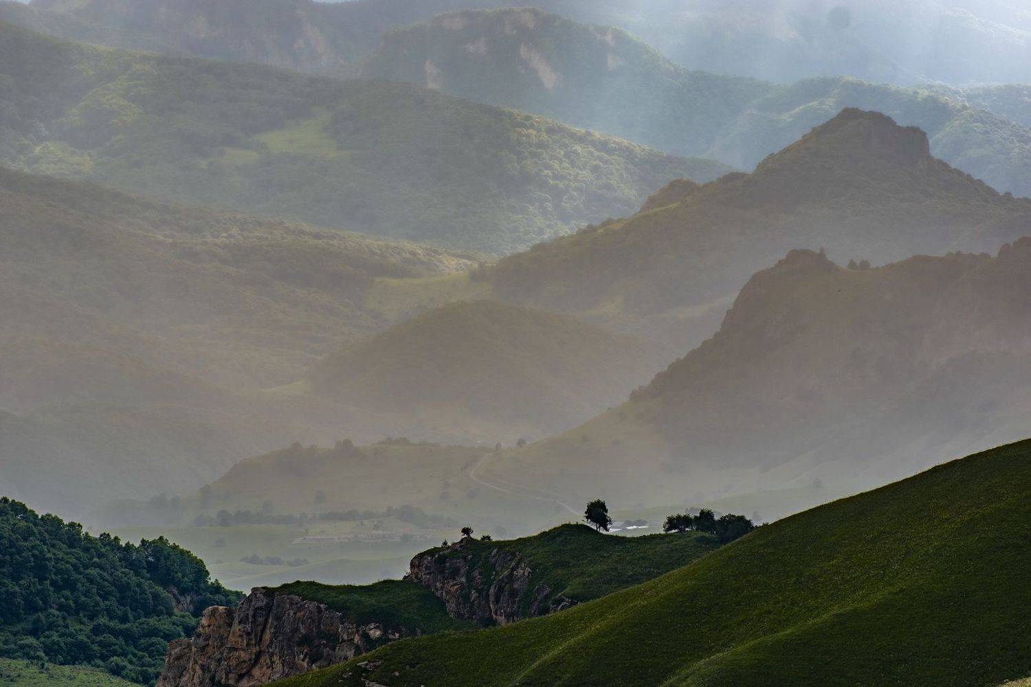 небо, плато, облака, закат, вечер , слои, дымка, туман, слои, холмы, долина, Арсен Алабердов