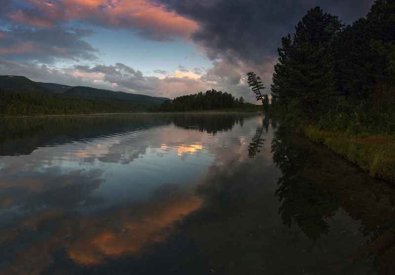 В вечерних сумерках фото превью
