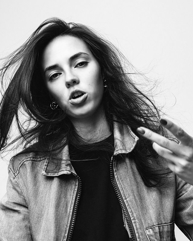 portrait, black and white, emotional, fashion, native Оля Малахова фото превью