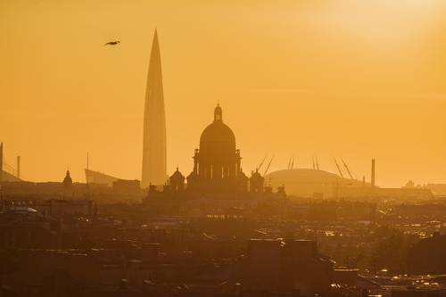 Mellow sunset in SPb