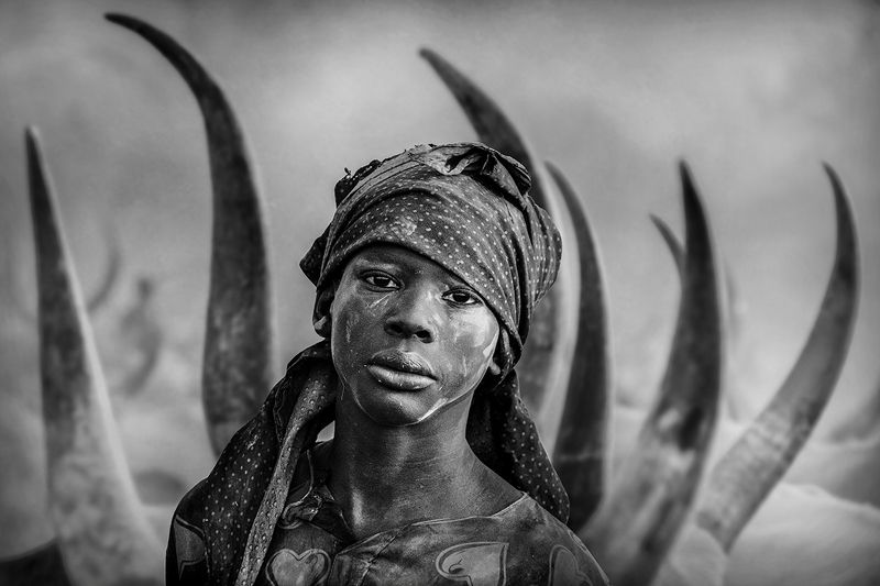 child,people,children,kids,boy,kid,africa,person,people,urban,woman,light,low key,low-key,girl,dark,fog,shadow,mundari,dinka,southsudan,sudan,tribal,tribe,africa,afrika,horns,sunset,sunrise,war,cattle,animal,nature,horn,wild,horned,cow,rural,south_sudan,c Boy of Mundari, South Sudan фото превью