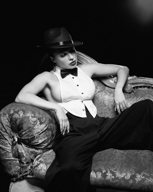 Femme fatale фото превью