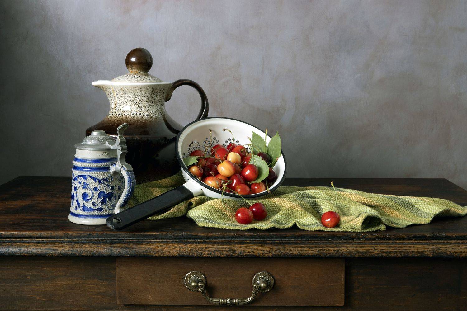 дуршлаг черешня кувшин ,  Almazeykin