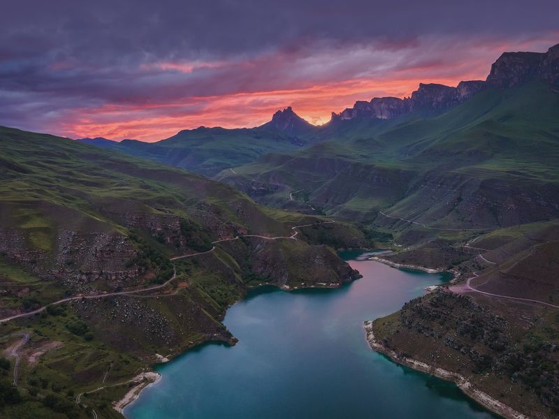 Краски озера Гижгит фото превью