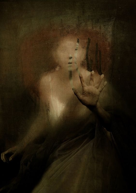 #женскийпортрет Нежность или отчаяние фото превью