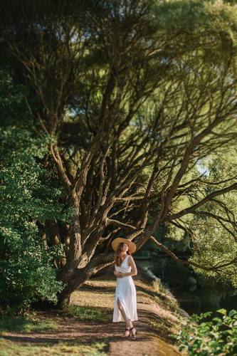 Юля в сказочном лесу