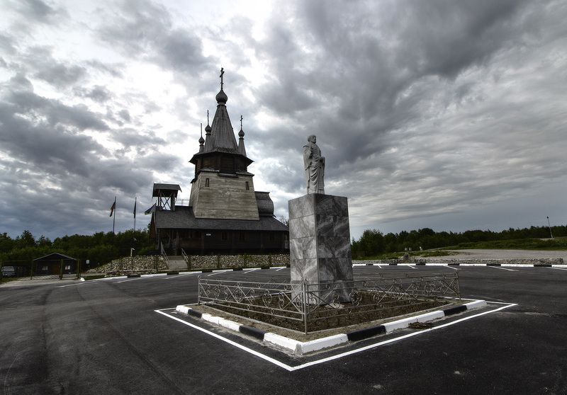 Храм во имя Святителя Николая в Повенце. Карелия фото превью