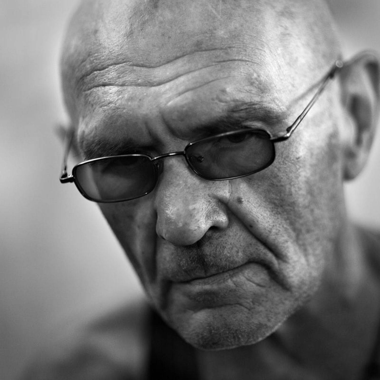 #портрет #квадрат #калининюрий #чбфото #уличнаяфотография #юрец #люди #лица #город #санктпетербург #фотограф #street_portrait, Юрий Калинин