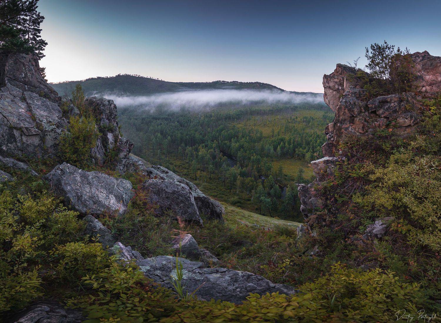 лес, камни, пейзаж, природа, скалы, туман, Портных Дмитрий