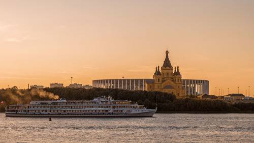 Нижний Новгород. Вид на Собор Александра Невского.