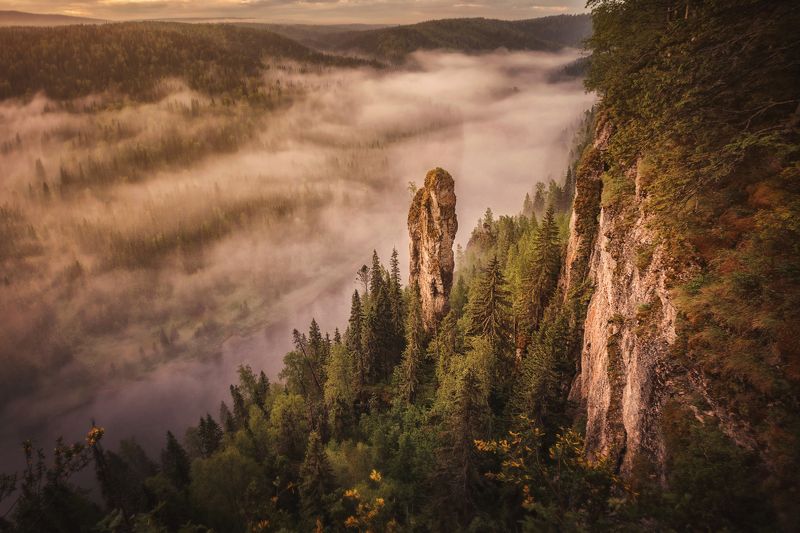 озеро, горы, лес, природа, закат, рассвет, красота, приключения, путешествие Раннее утро на река Усьва фото превью