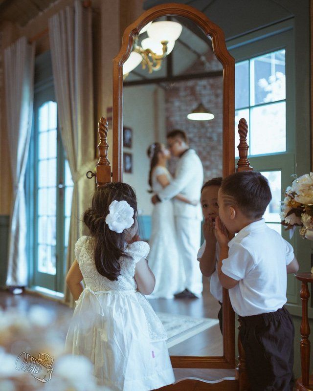 Peep фото превью