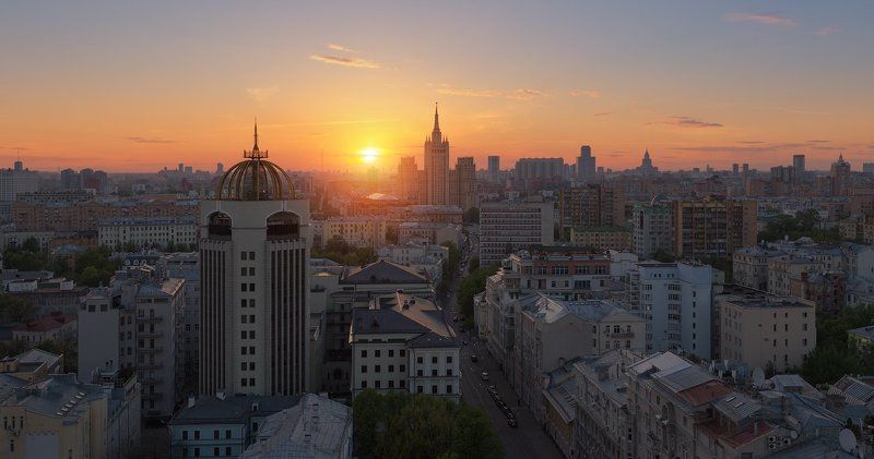 Высотка на Баррикадной, Москва, Сталинская высотка майский вечерок в городе М. фото превью