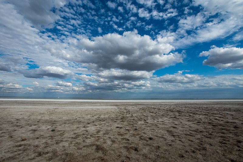 Cloudy Desert фото превью