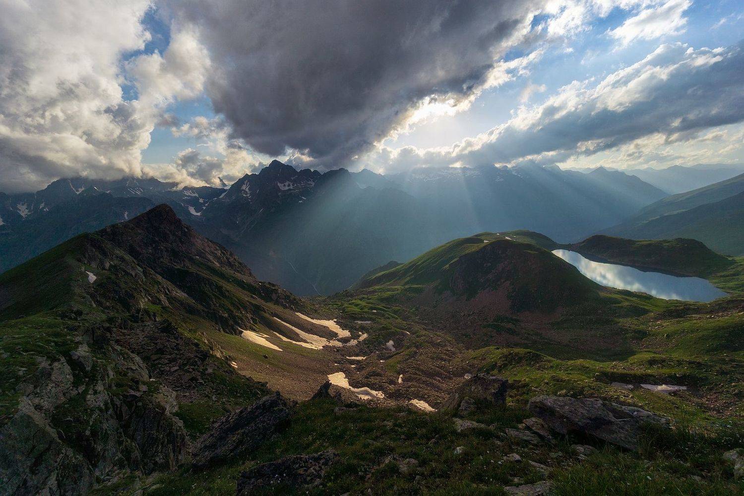 горы облака солнце свет озеро лучи, Васин Сергей