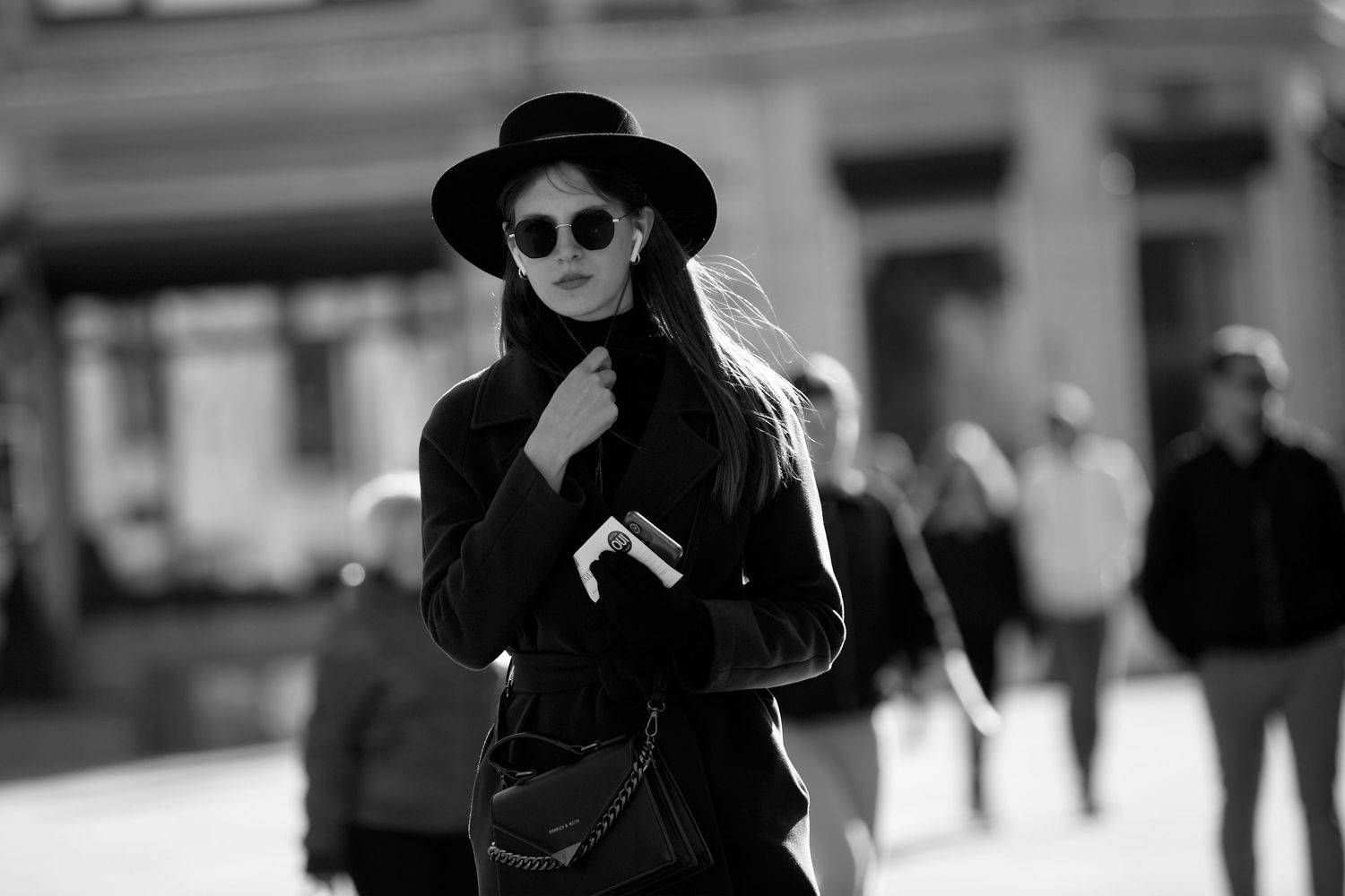 moments, mood, msk, moscow, monochrome, moscowblackandwhite, life, human, female, woman, bw, blackwhite, black and white, blackandwhitephoto, bnw, documentary, russia, reportage, human, street, StreetPhotography, streetphoto, street life, street moscow, s, Ирина Болдина