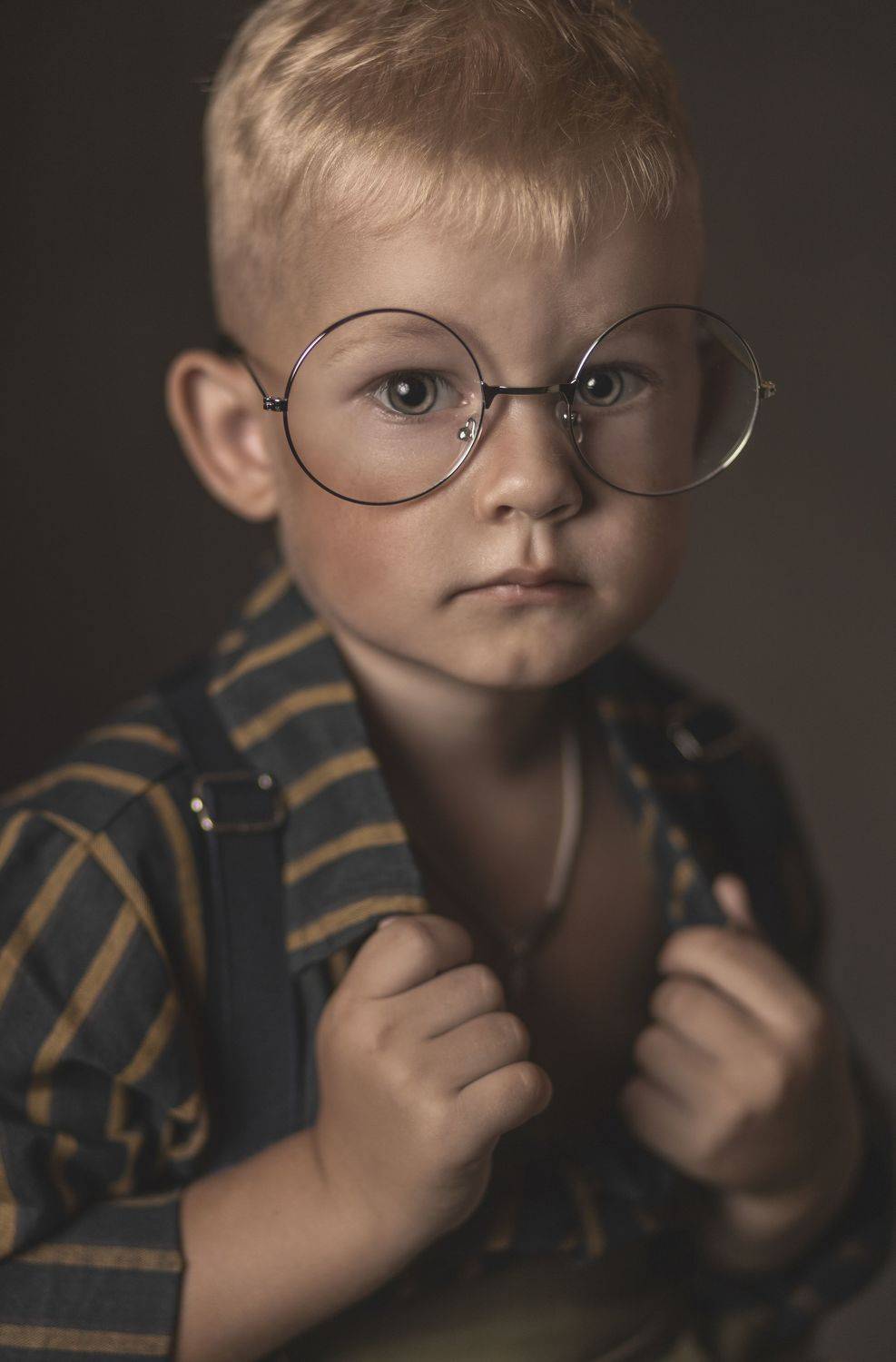 портрет, ребёнок, взгляд, детский портрет, очки, child, portrait, sight, Aleksey Sologubov