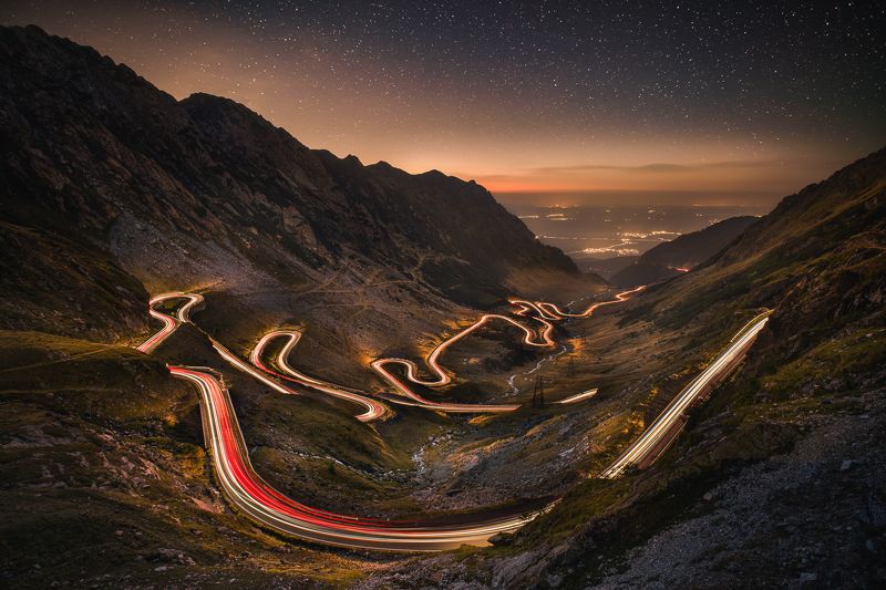 transfăgărășan, romania, carpathian mountains, long exposure, light, car trails Path of light фото превью