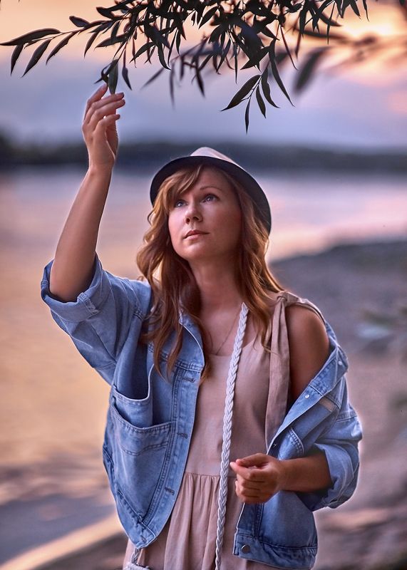 Вечер на реке фото превью