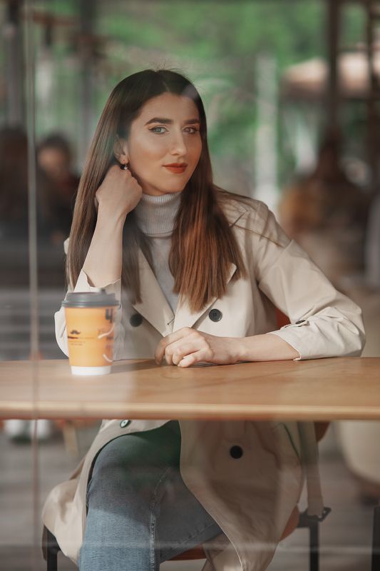 Elvira фото превью