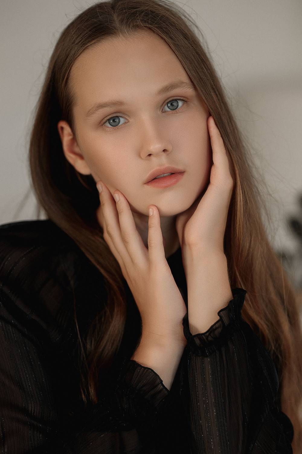 девушка, модель, портрет, фотосессия, студия, макияж, гламур, girl, model, modeling, young, portrait, make-up, творческий портрет, женский портрет, woman, young woman, glamour, постановка, постановочная фотография, fashion, Владимир Васильев