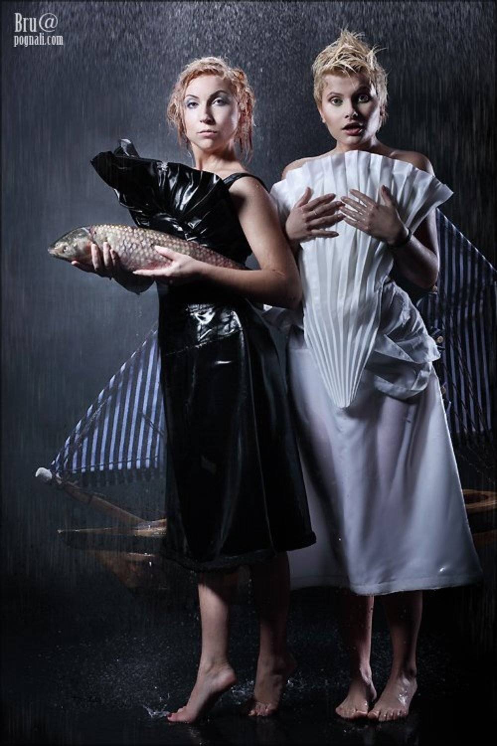 pretty burn, рыба, парусник, девушки, дождь, Брушша